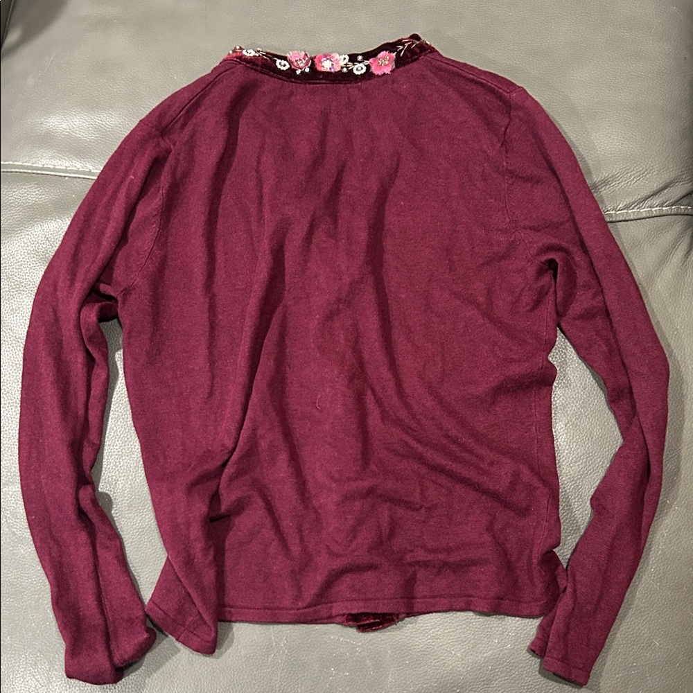 Vintage Burgundy Floral Beaded Velvet Trim Cardigan snap buttons Size S - Picture 7 of 7